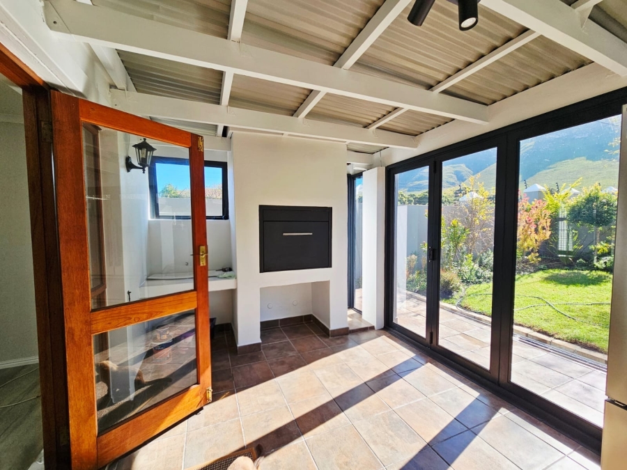 3 Bedroom Property for Sale in Kleinmond Western Cape